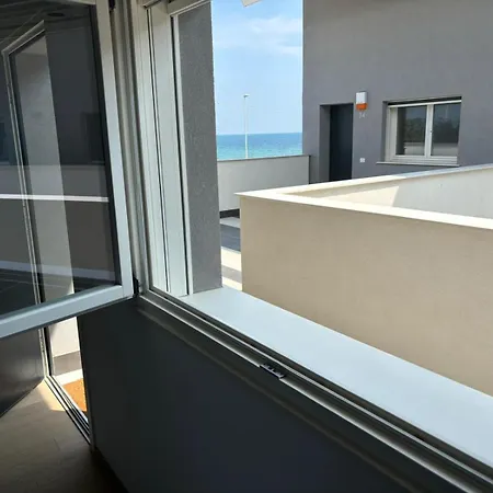 Πανσιόν Luxury