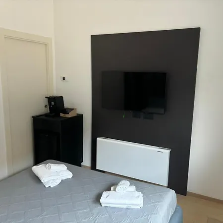 Luxury Πανσιόν